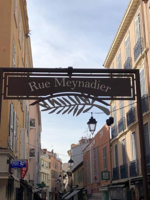 Appartement CROISETTE 8/10 pers à Cannes Extérieur photo